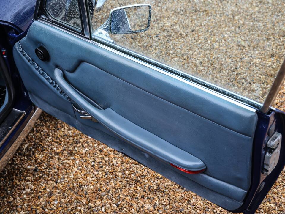Bild 23/42 von Triumph Stag (1973)