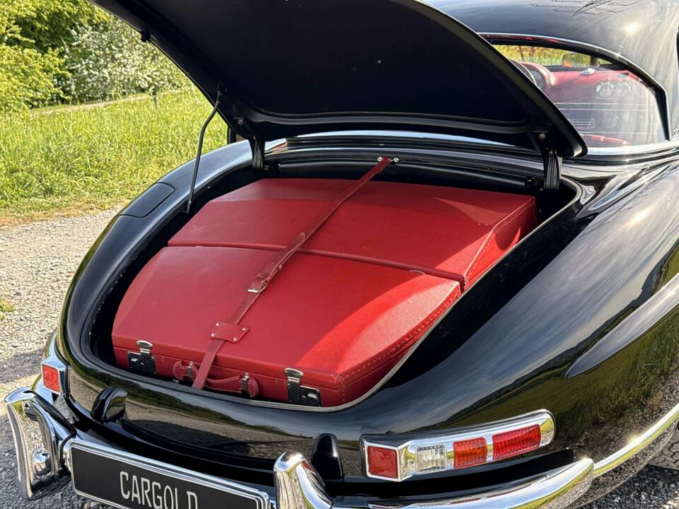 Afbeelding 40/48 van Mercedes-Benz 300 SL Roadster (1958)