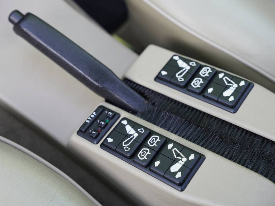 Bild 19/50 von BMW M 635 CSi (1986)