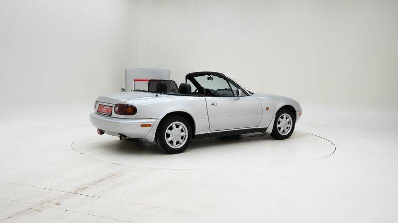 Image 2/15 de Mazda MX-5 1.6 (1992)