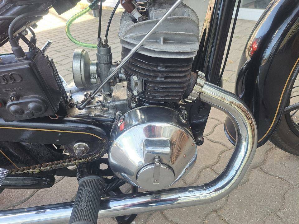 Immagine 16/19 di DKW SB 500 (1900)