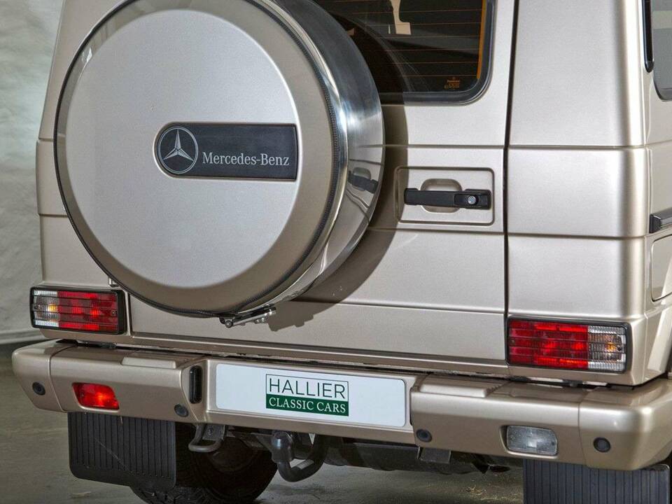 Image 7/20 of Mercedes-Benz G 500 (LWB) (2004)