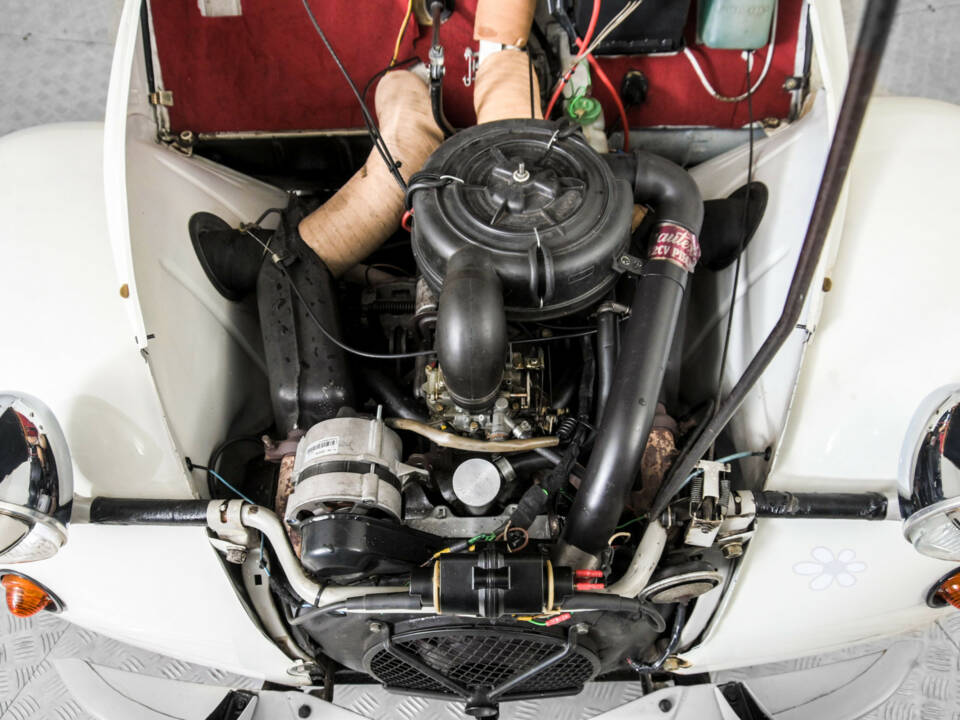 Image 38/50 de Citroën 2 CV 6 (1987)