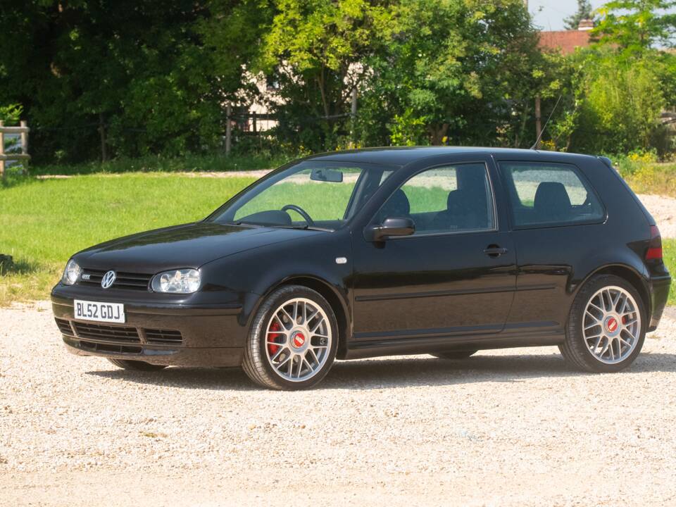 Image 17/50 of Volkswagen Golf IV 1.8T GTI (2002)