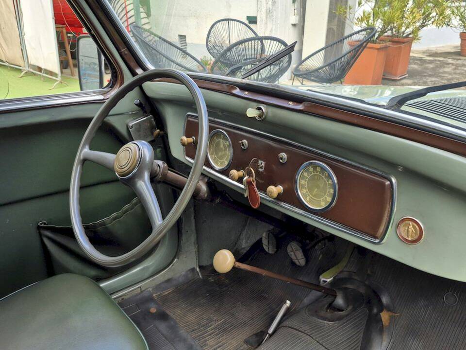 Image 44/60 of FIAT 500 C Belvedere (1954)