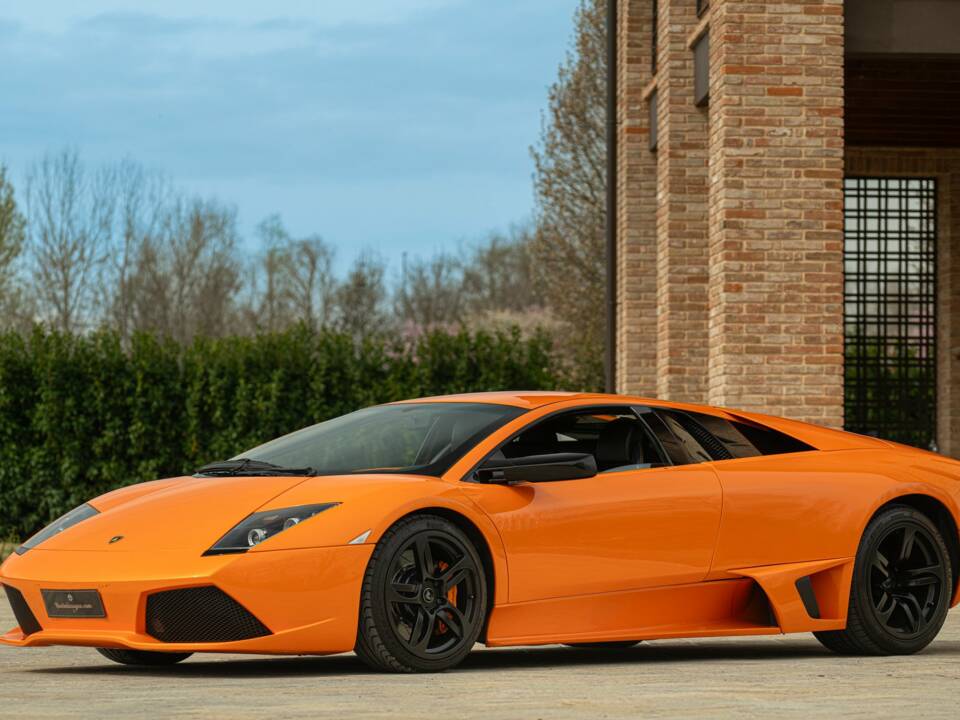Image 30/50 of Lamborghini Murciélago (2003)