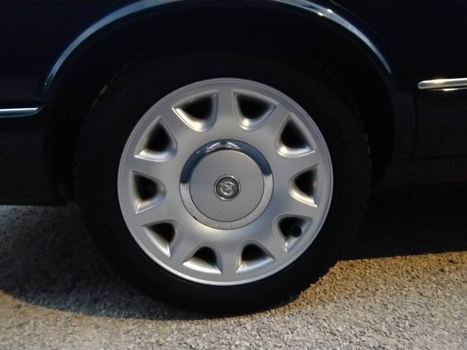 Bild 29/39 von Daimler Super V8 (1998)
