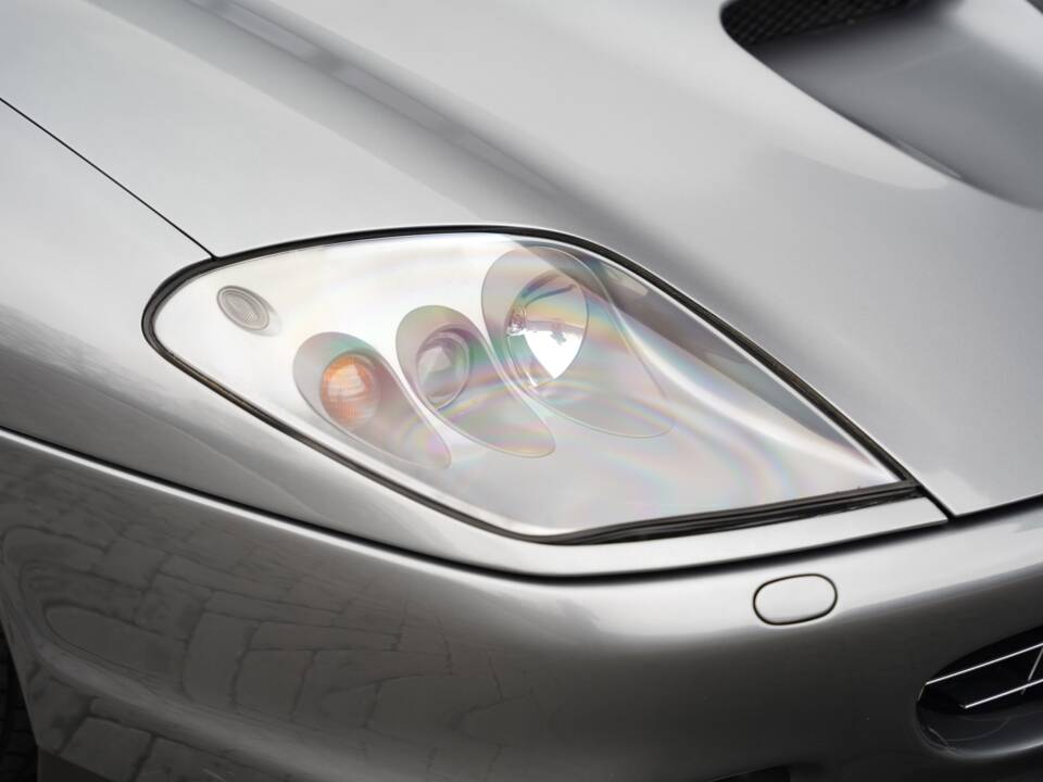 Image 29/50 of Ferrari 575M Maranello (2004)