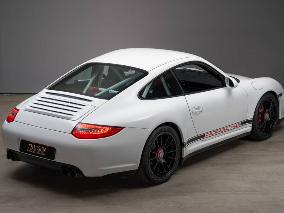 Imagen 11/46 de Porsche 911 Carrera GTS (2011)