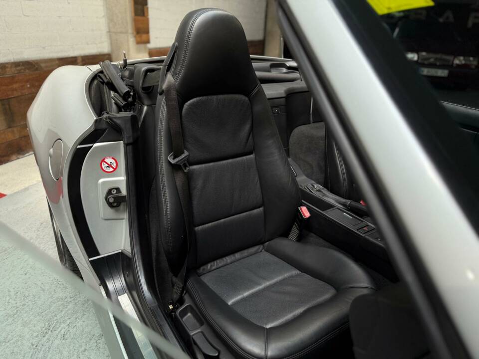 Bild 19/50 von BMW Z3 Coupé 3.0 (2001)