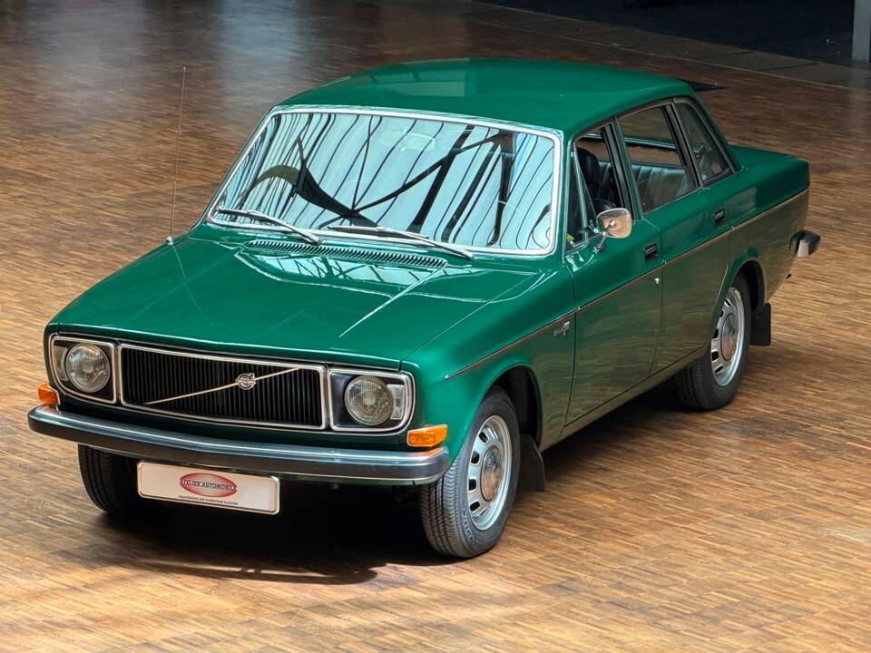 Image 2/44 de Volvo P 144 (1972)