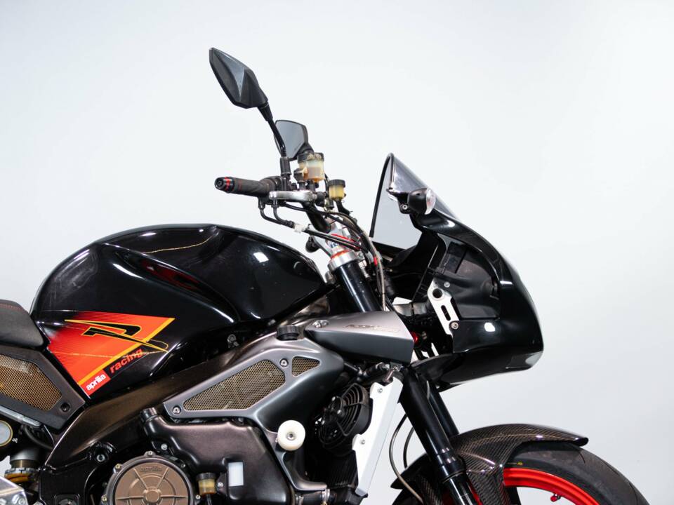 Image 8/50 de Aprilia DUMMY (2005)