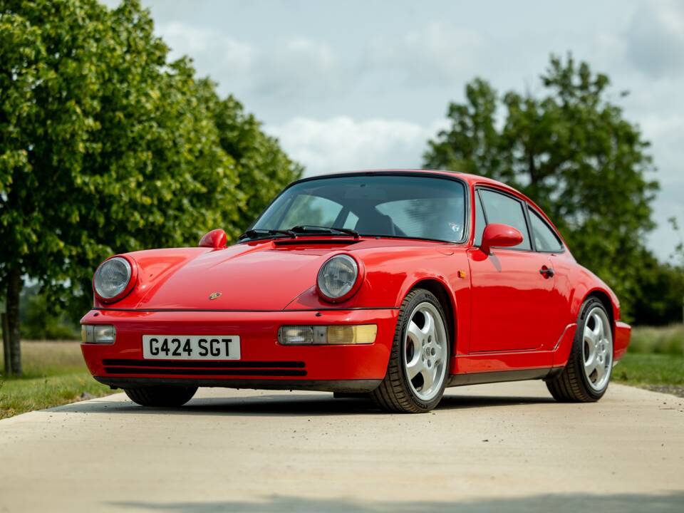 Image 19/45 de Porsche 911 Carrera RS (1990)