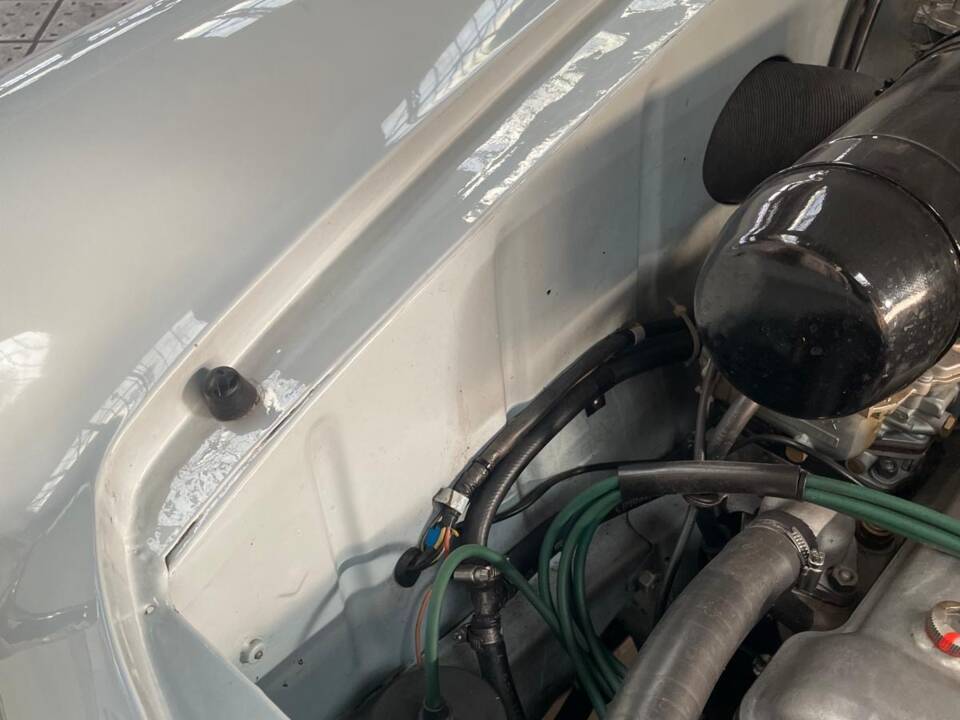 Image 19/87 of Alfa Romeo Giulietta TI (1963)