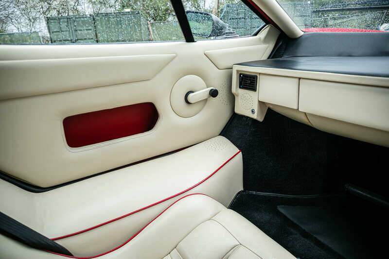 Bild 27/43 von Lamborghini Countach LP 5000 S QV (1988)