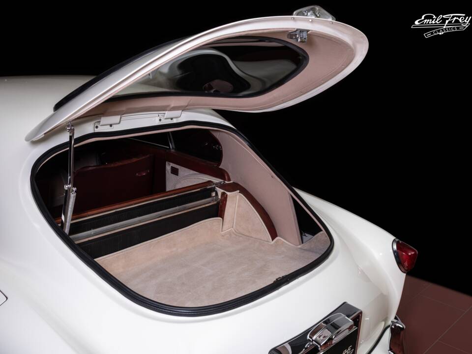 Immagine 5/9 di Aston Martin DB 2/4 Mk III (1957)