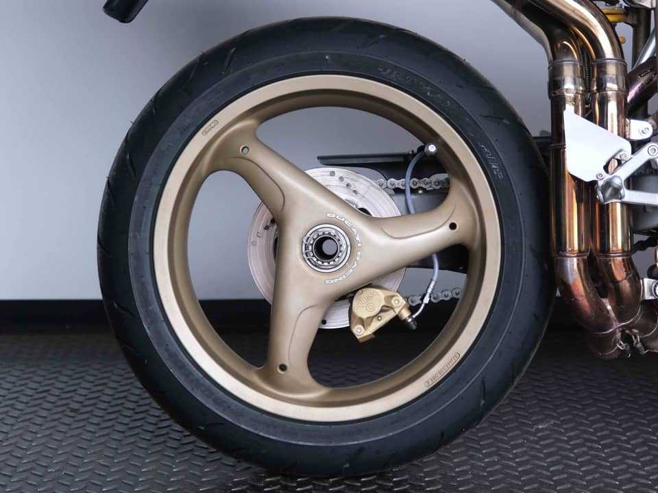 Bild 13/93 von Ducati 916 Strada (1994)