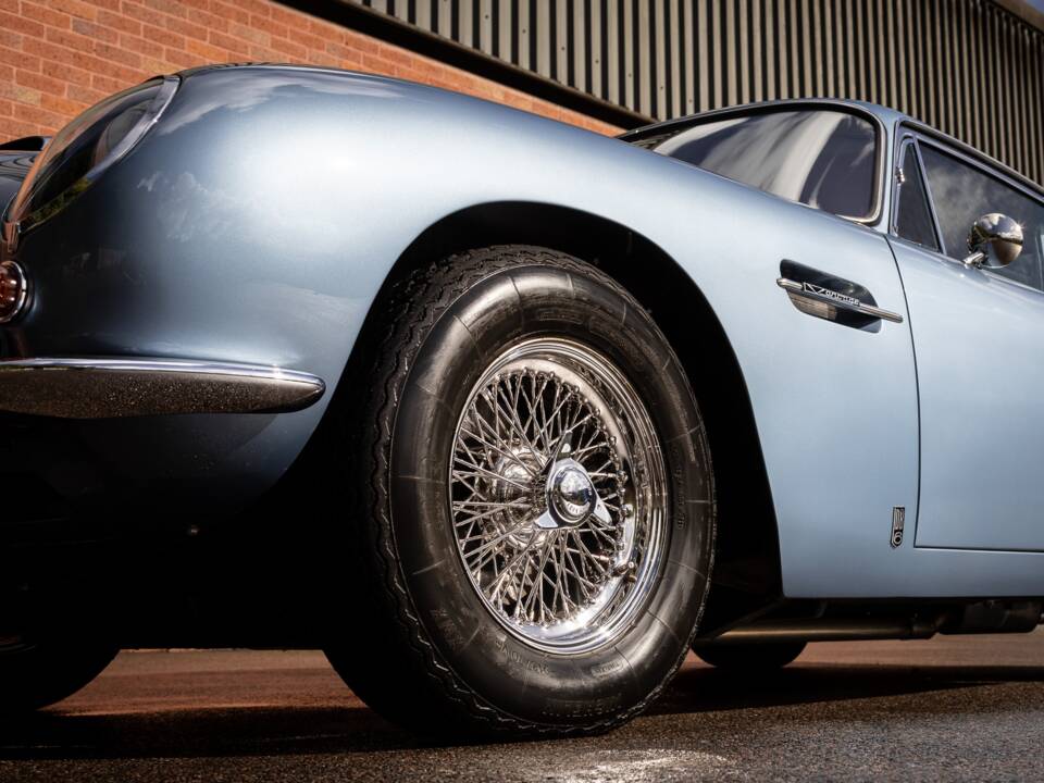 Imagen 13/43 de Aston Martin DB 6 Vantage (1967)