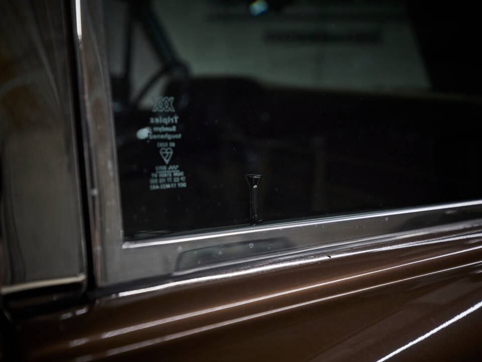 Bild 24/100 von Rolls-Royce Silver Shadow II (1980)