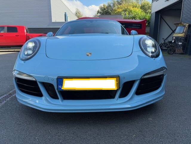 Immagine 3/27 di Porsche 911 Targa 4 GTS (2015)