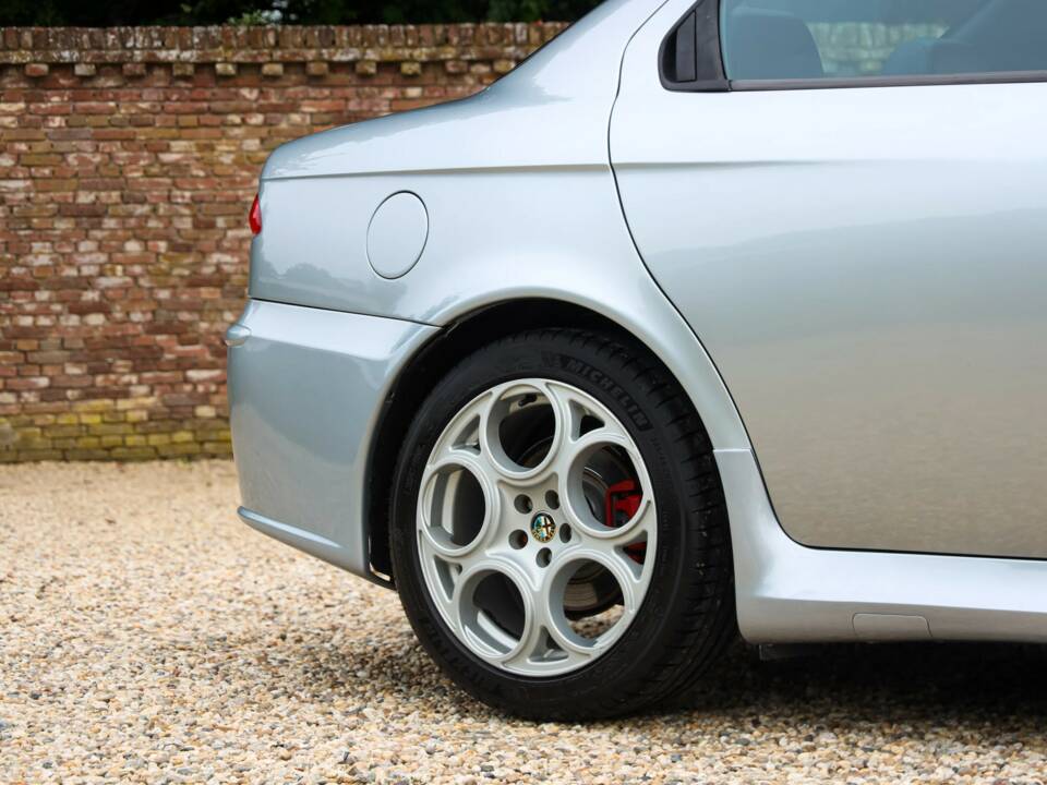 Bild 36/50 von Alfa Romeo 156 3.2 V6 GTA (2004)