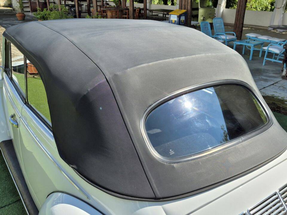 Image 70/73 of Volkswagen Beetle 1300 (1972)