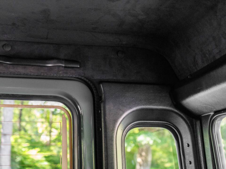 Image 28/67 of Land Rover Defender 110 Turbo Diesel (1999)