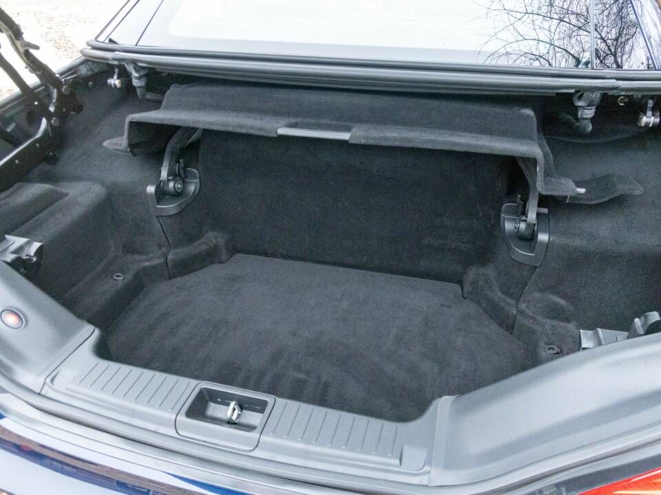 Immagine 35/50 di Mercedes-Benz SL 63 AMG (2012)