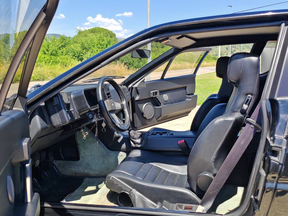 Image 22/50 of Alpine GTA V6 Turbo (1990)