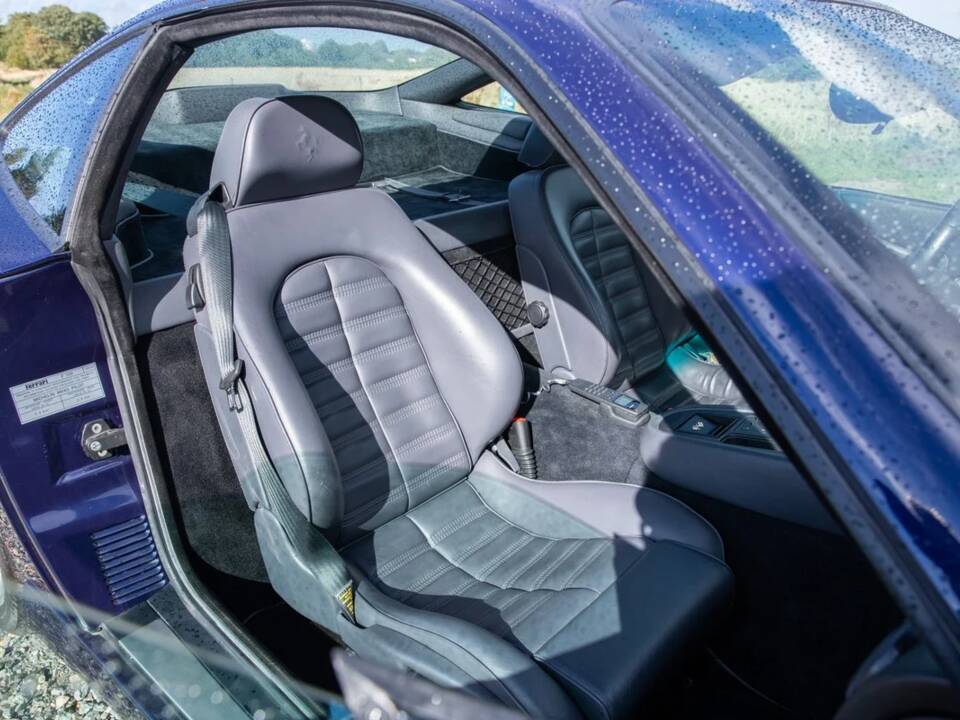 Afbeelding 9/13 van Ferrari 550 Maranello (1997)