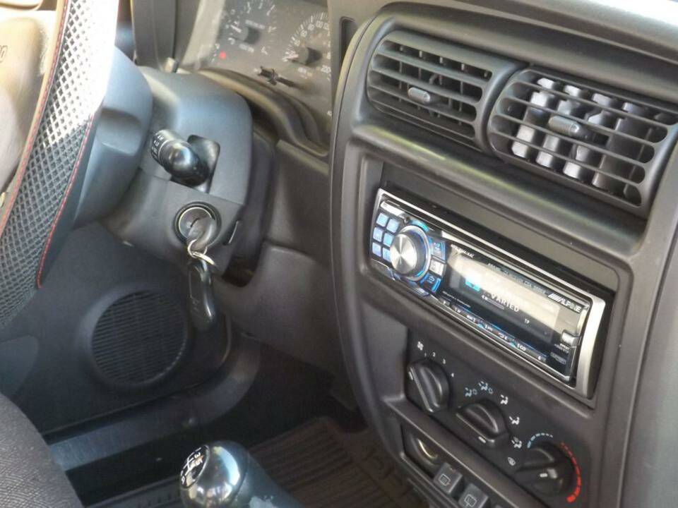 Imagen 38/50 de Jeep Cherokee 2.5 TD (2000)