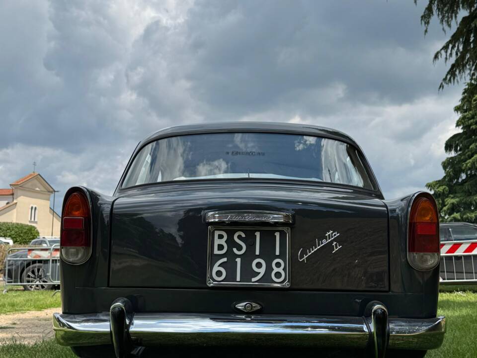 Afbeelding 8/11 van Alfa Romeo Giulietta TI (1963)