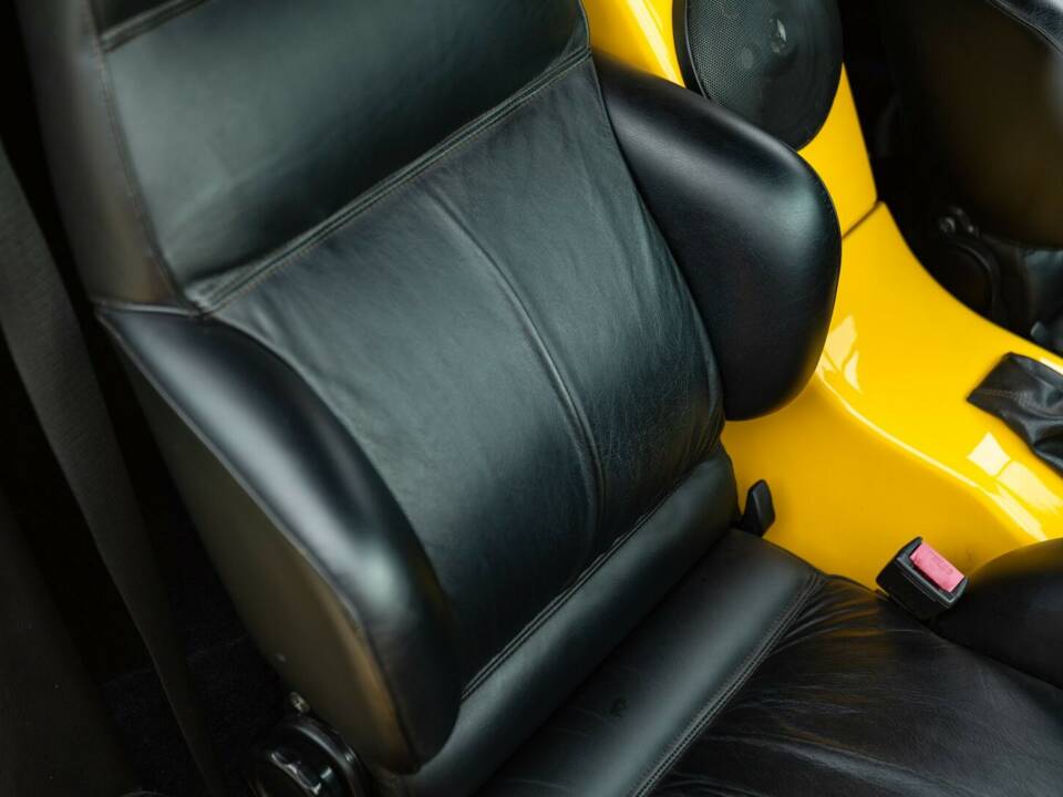 Image 49/50 de Alfa Romeo RZ (1994)