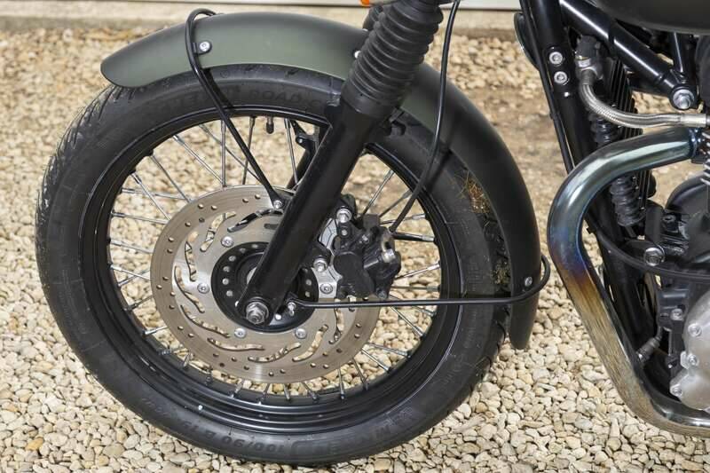 Image 13/38 of Triumph Bonneville T100 McQueen (2012)