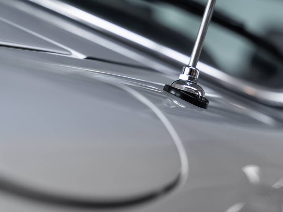 Image 25/41 de Porsche 911 2.4 E (1973)