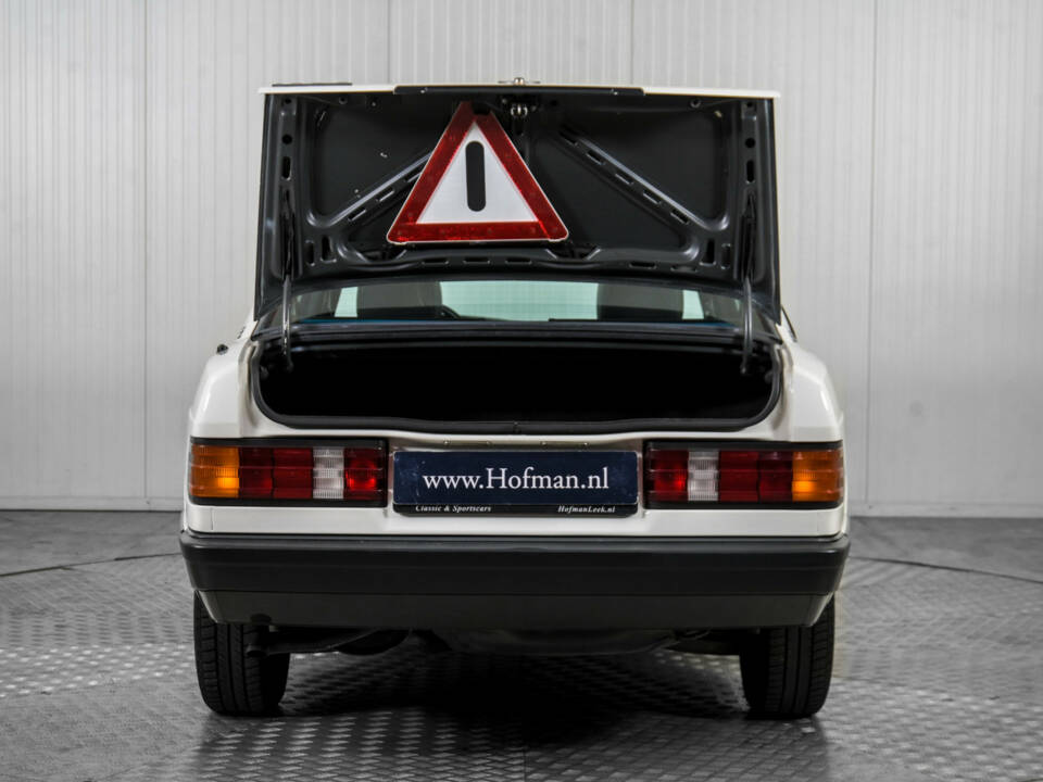 Bild 36/50 von Mercedes-Benz 190 D (1985)