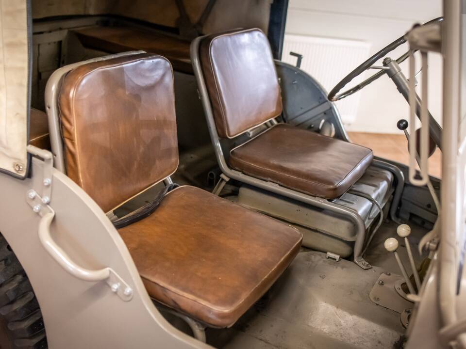 Image 12/17 de Jeep CJ-2A (1948)