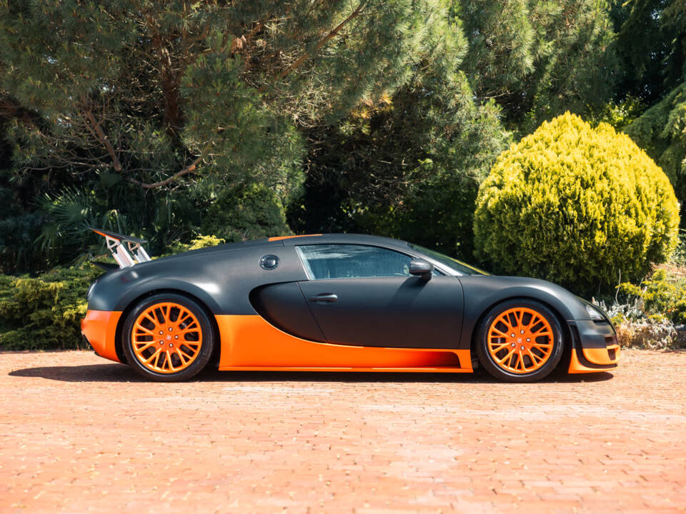Bild 5/26 von Bugatti Veyron 16.4 Super Sport (2011)
