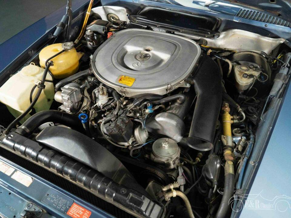 Afbeelding 19/19 van Mercedes-Benz 380 SL (1981)