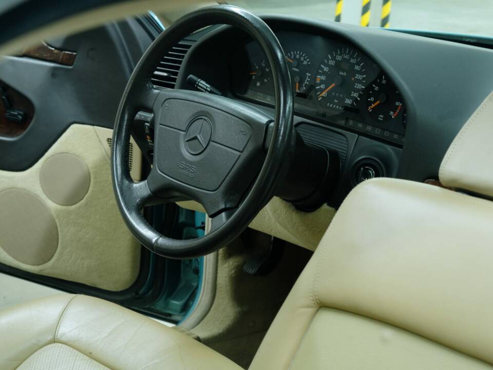 Bild 37/50 von Mercedes-Benz 600 SEC (1993)