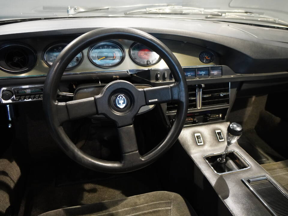 Imagen 7/18 de Maserati Merak SS (1975)