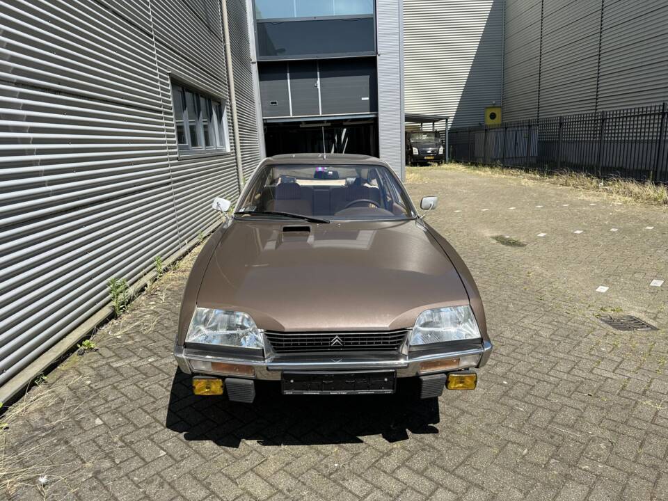 Image 1/5 de Citroën CX 2200 Pallas (1976)