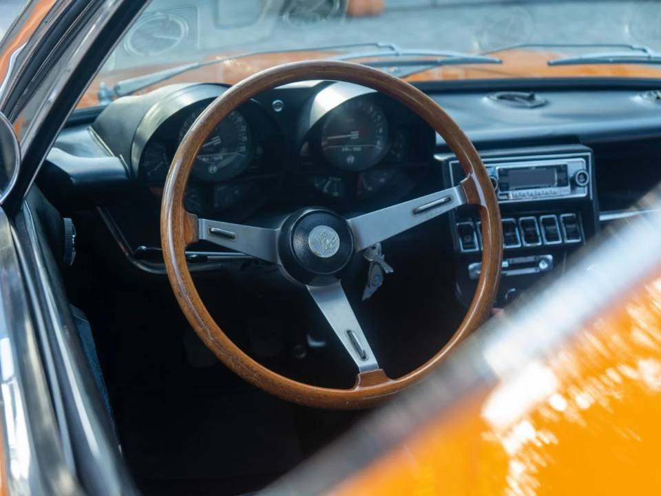 Immagine 10/18 di Alfa Romeo Montreal (1972)