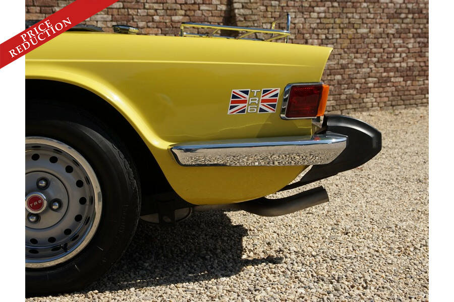 Image 36/50 of Triumph TR 6 (1975)