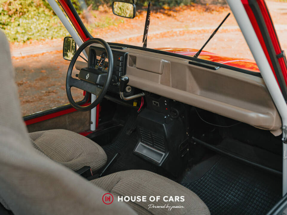 Bild 33/52 von Renault R 4 (1989)