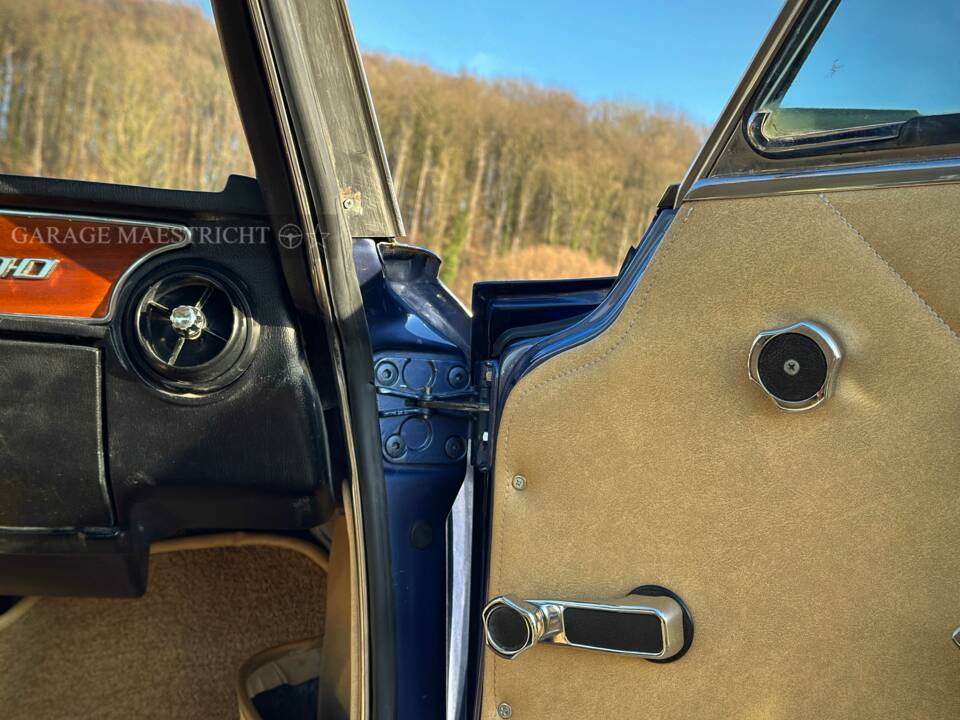 Afbeelding 56/99 van Alfa Romeo 2000 GT Veloce (1973)