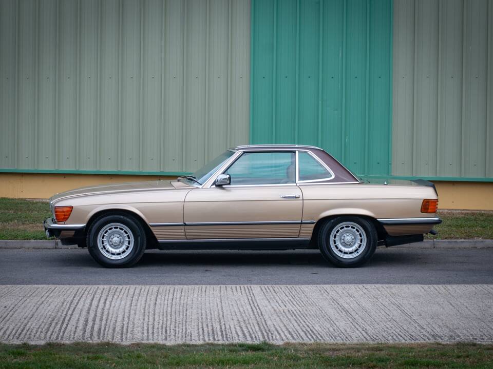 Bild 3/39 von Mercedes-Benz 280 SL (1984)