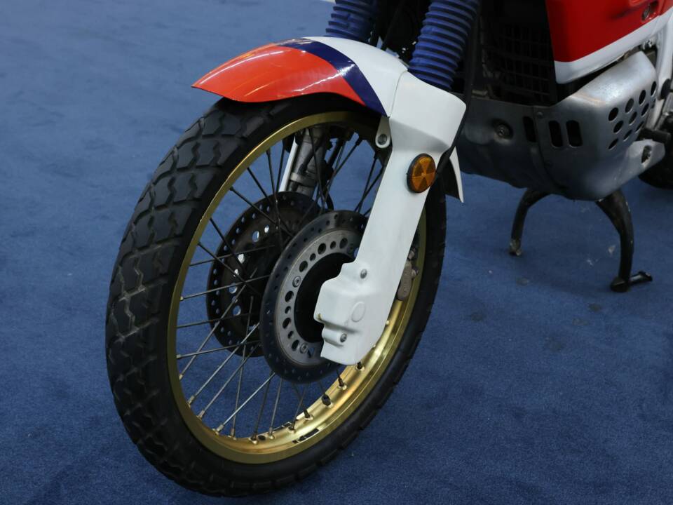 Bild 32/37 von Honda XRV 750 Africa Twin (1990)