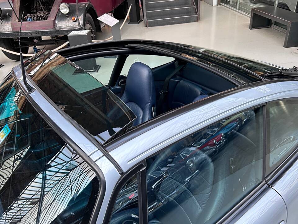 Bild 12/25 von Porsche 911 Targa (1997)