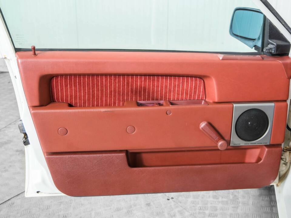 Image 32/50 de Volvo 740 (1984)